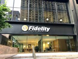 Fidelity Bank vs. Fidelity Investments: Are They Really the Same?